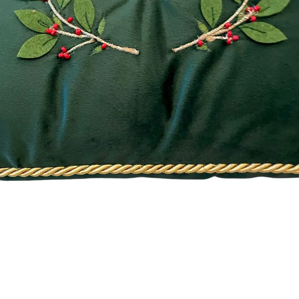 Vista Home Fashion nutcracker embroidered
